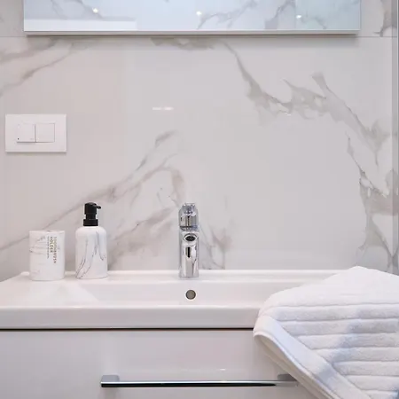 Lamer Luxury By Litto * 斯普利特