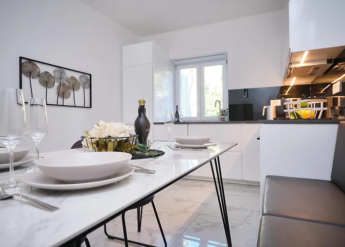 Lamer Luxury By Litto Split