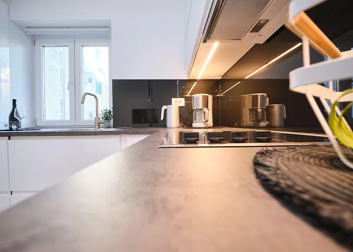 Lamer Luxury By Litto * Split